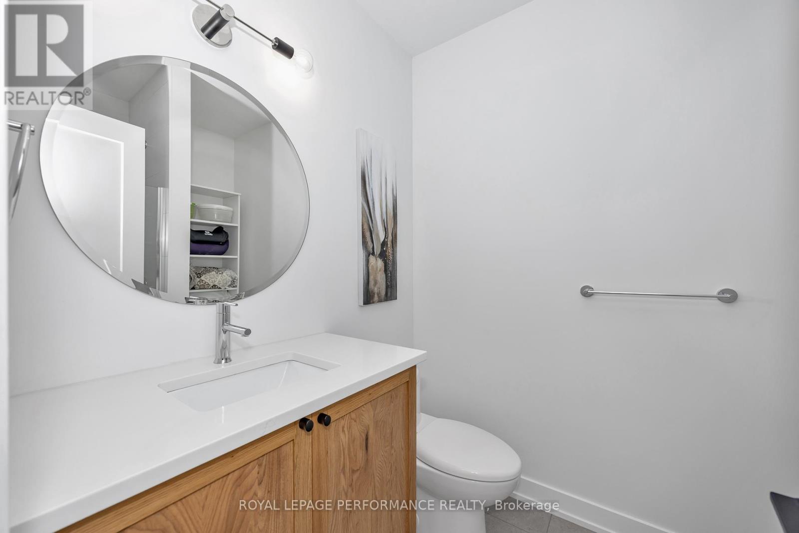 Photo 3 of 80 Dagmar Avenue, Ottawa ON