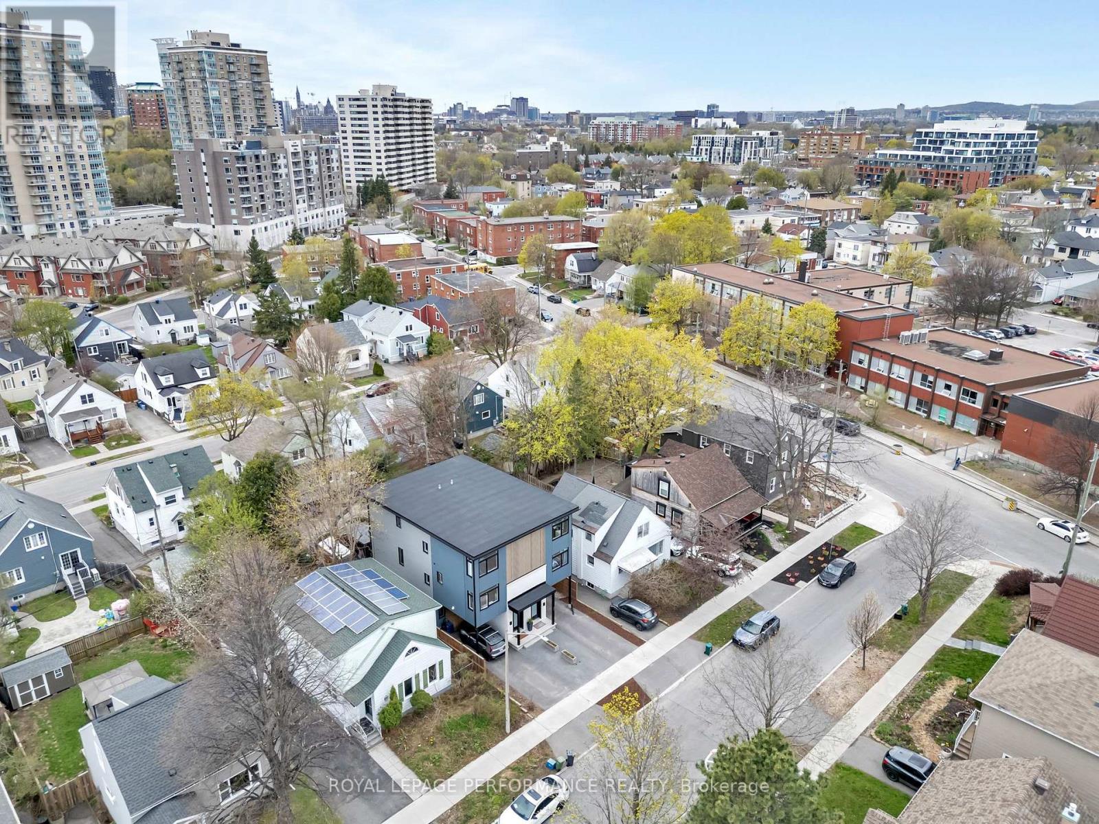 Photo 40 of 80 Dagmar Avenue, Ottawa ON