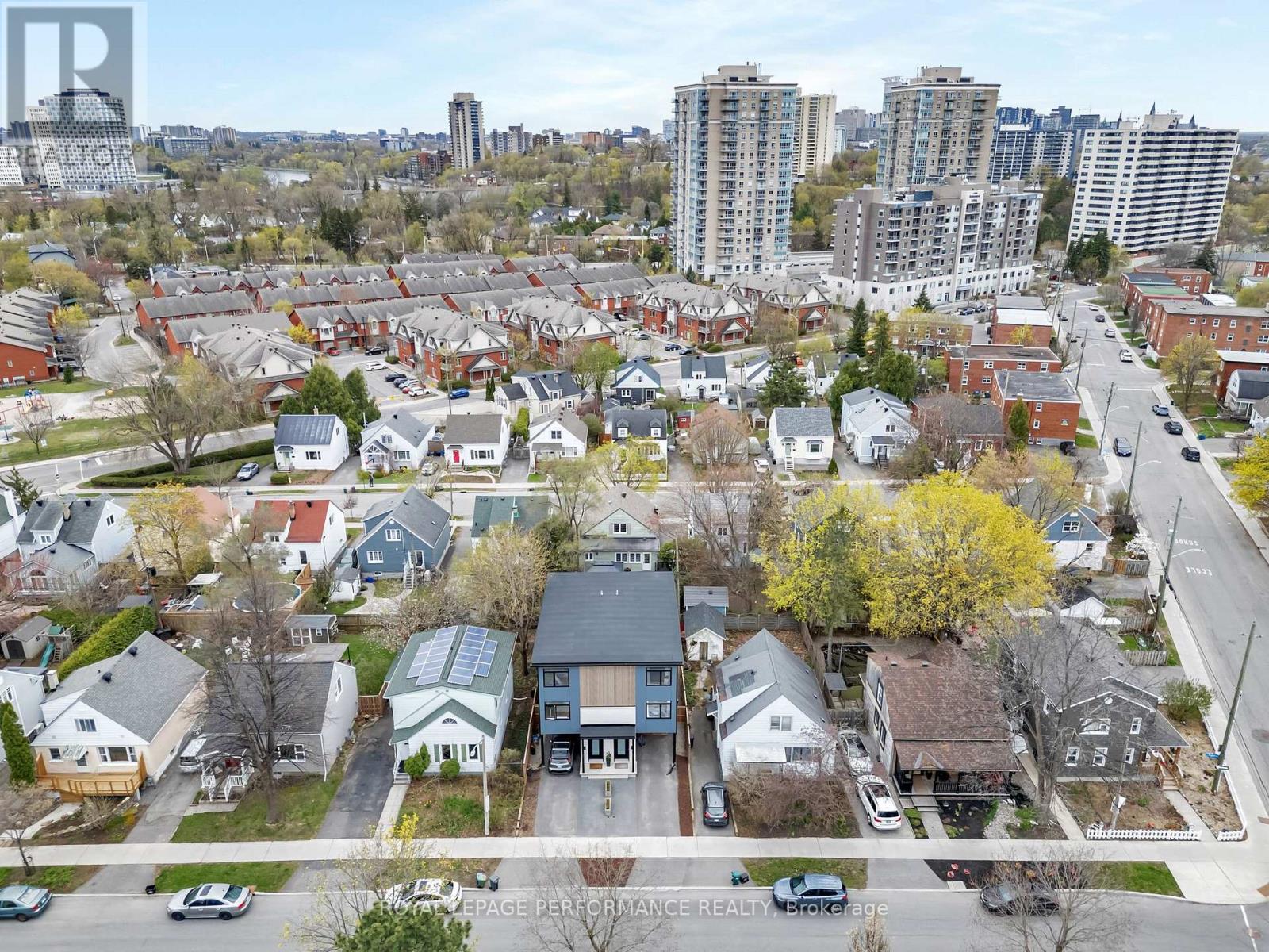 Photo 6 of 80 Dagmar Avenue, Ottawa ON