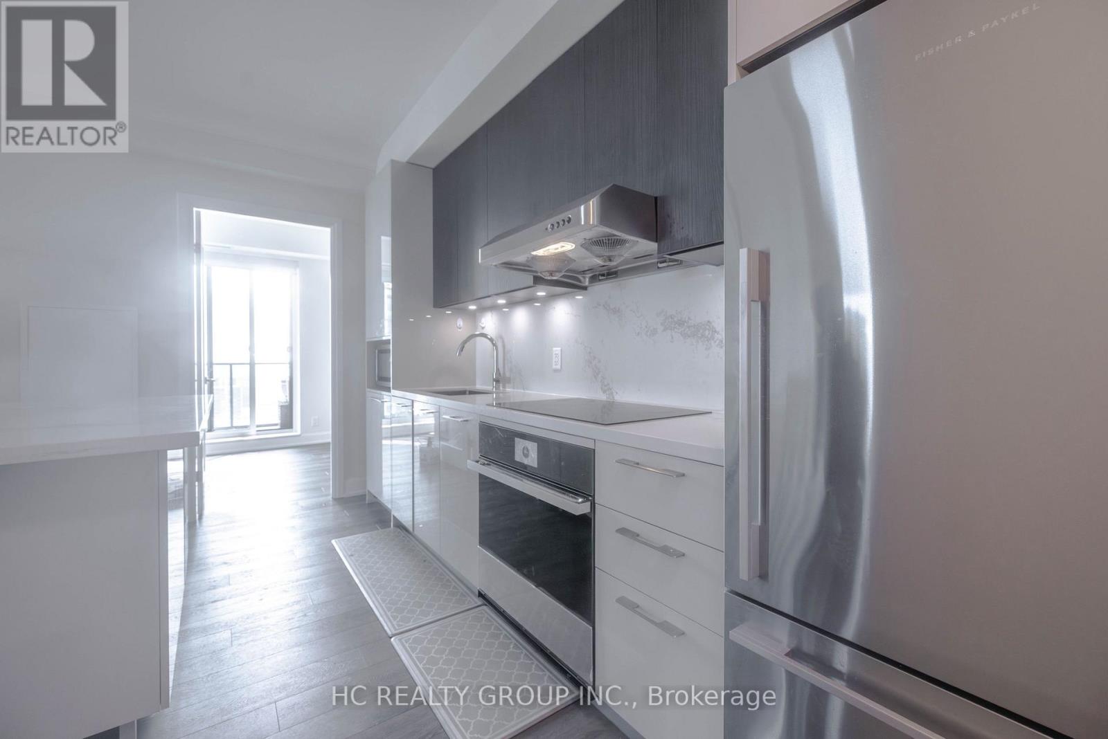 Photo 23 of 2710 8 Water Walk Drive, Markham ON