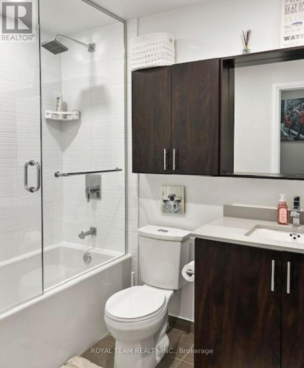 Photo 3 of 1010 3700 Highway 7 Road N, Vaughan ON