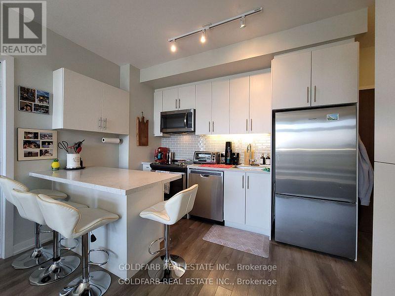 Photo 4 of B 401 271 Sea Ray Avenue, Innisfil ON