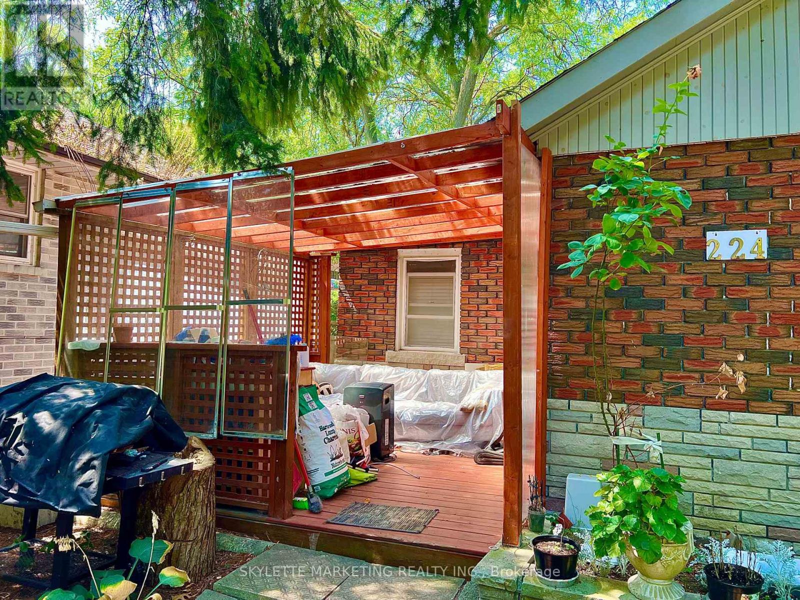 Photo 13 of 224 Galloway Road, Toronto ON
