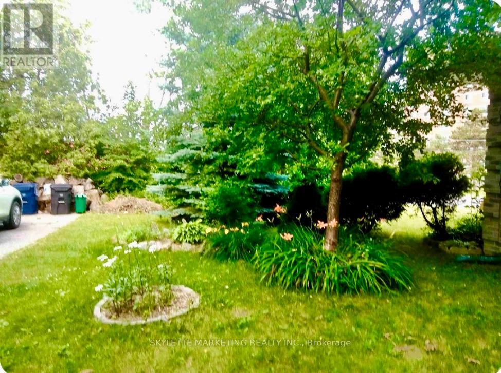 Photo 18 of 224 Galloway Road, Toronto ON