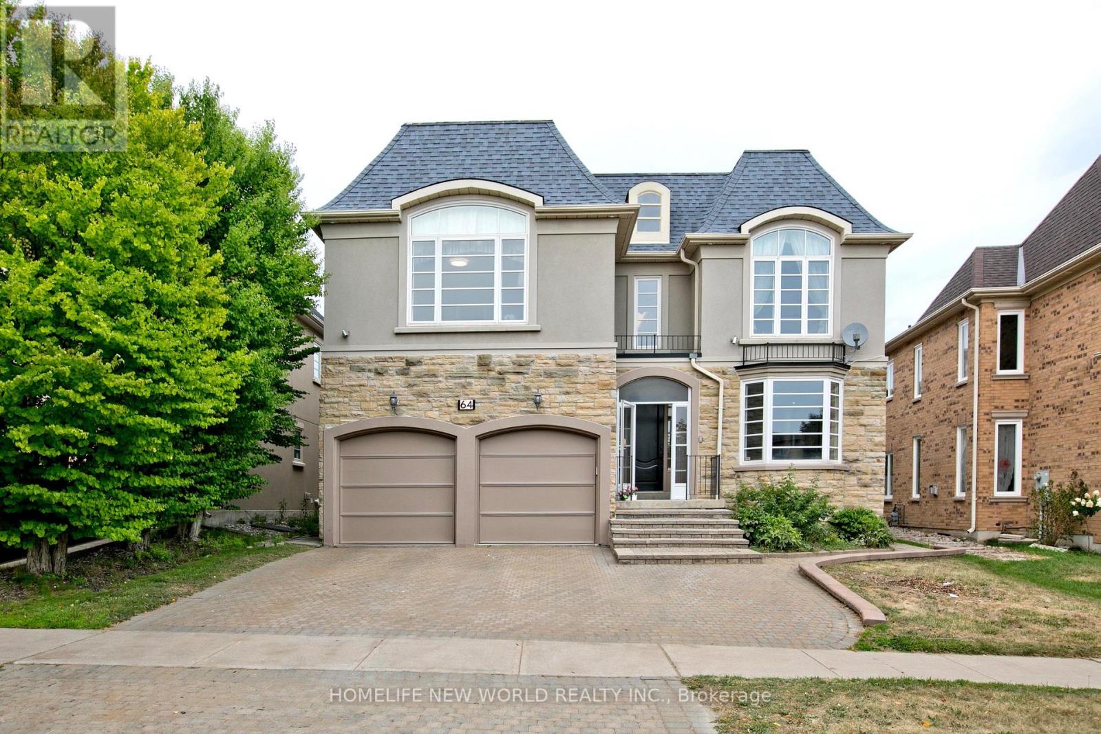 Photo 19 of 64 Clarendon Drive, Richmond Hill ON