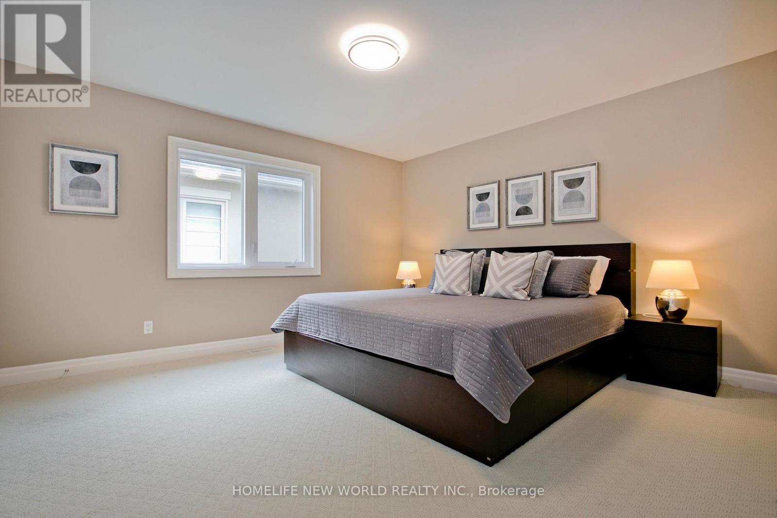 Photo 34 of 64 Clarendon Drive, Richmond Hill ON