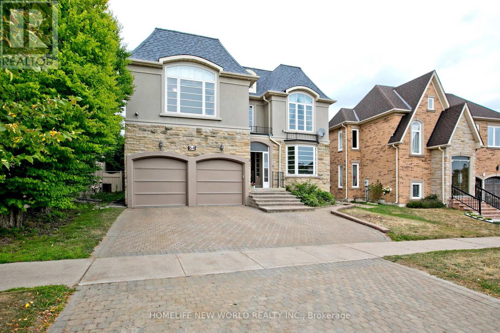 Photo 17 of 64 Clarendon Drive, Richmond Hill ON