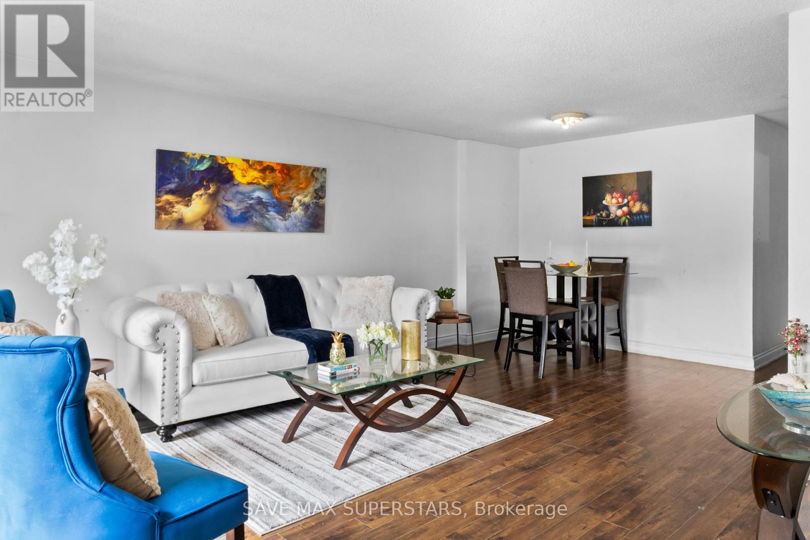 Photo 16 of 71 College Crescent, Barrie ON