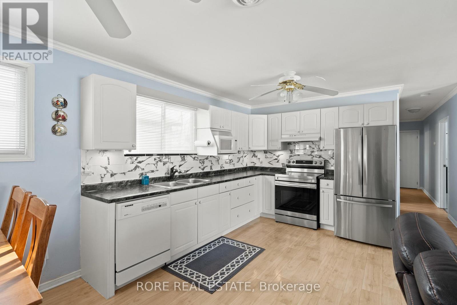 Photo 11 of 128 Cook Avenue, Fort Erie ON