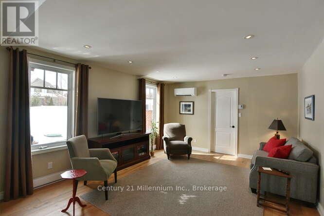 Photo 28 of 680 Mountain Road, Collingwood ON