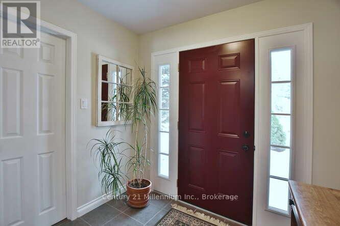 Photo 16 of 680 Mountain Road, Collingwood ON