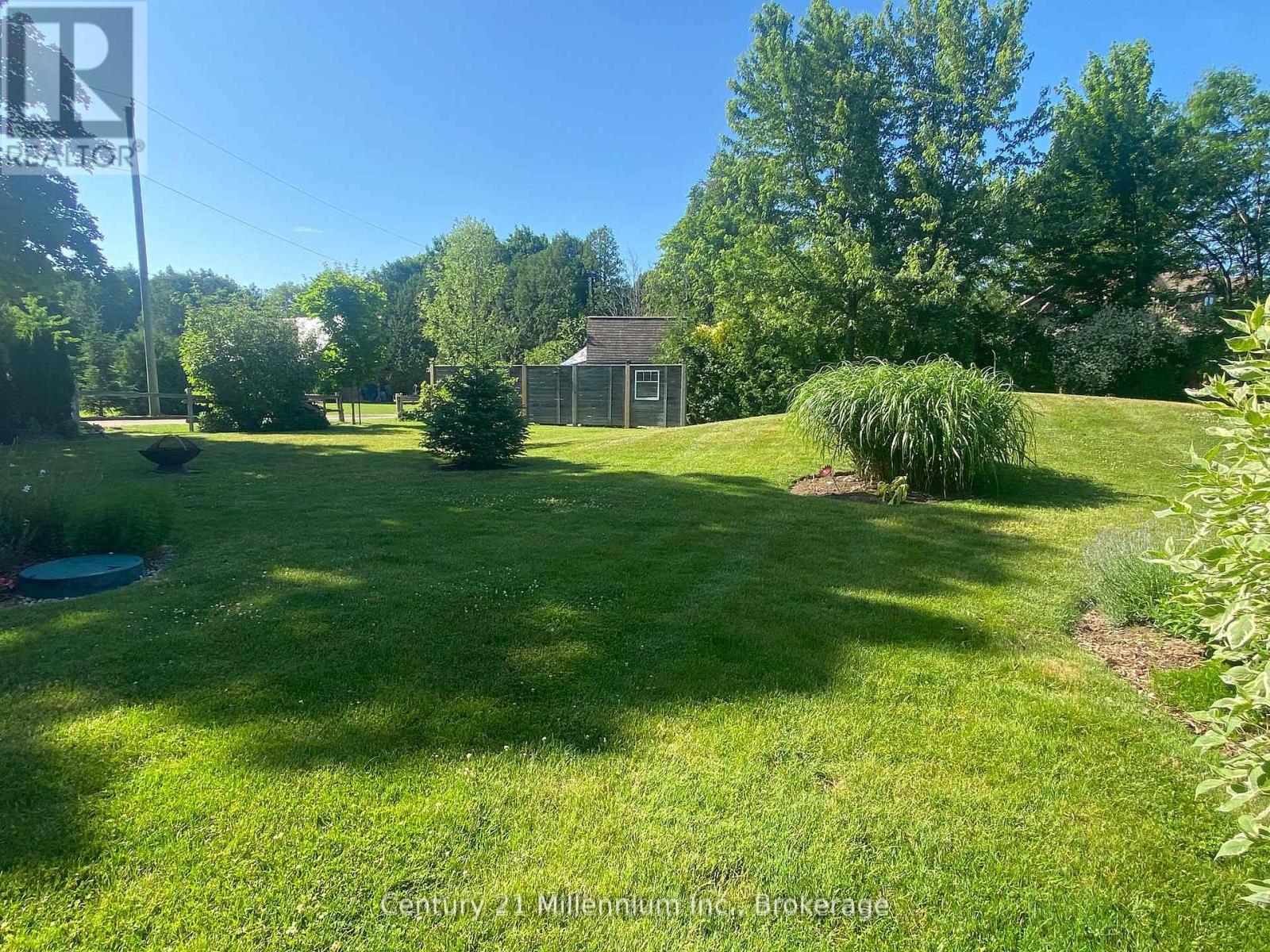 Photo 46 of 680 Mountain Road, Collingwood ON