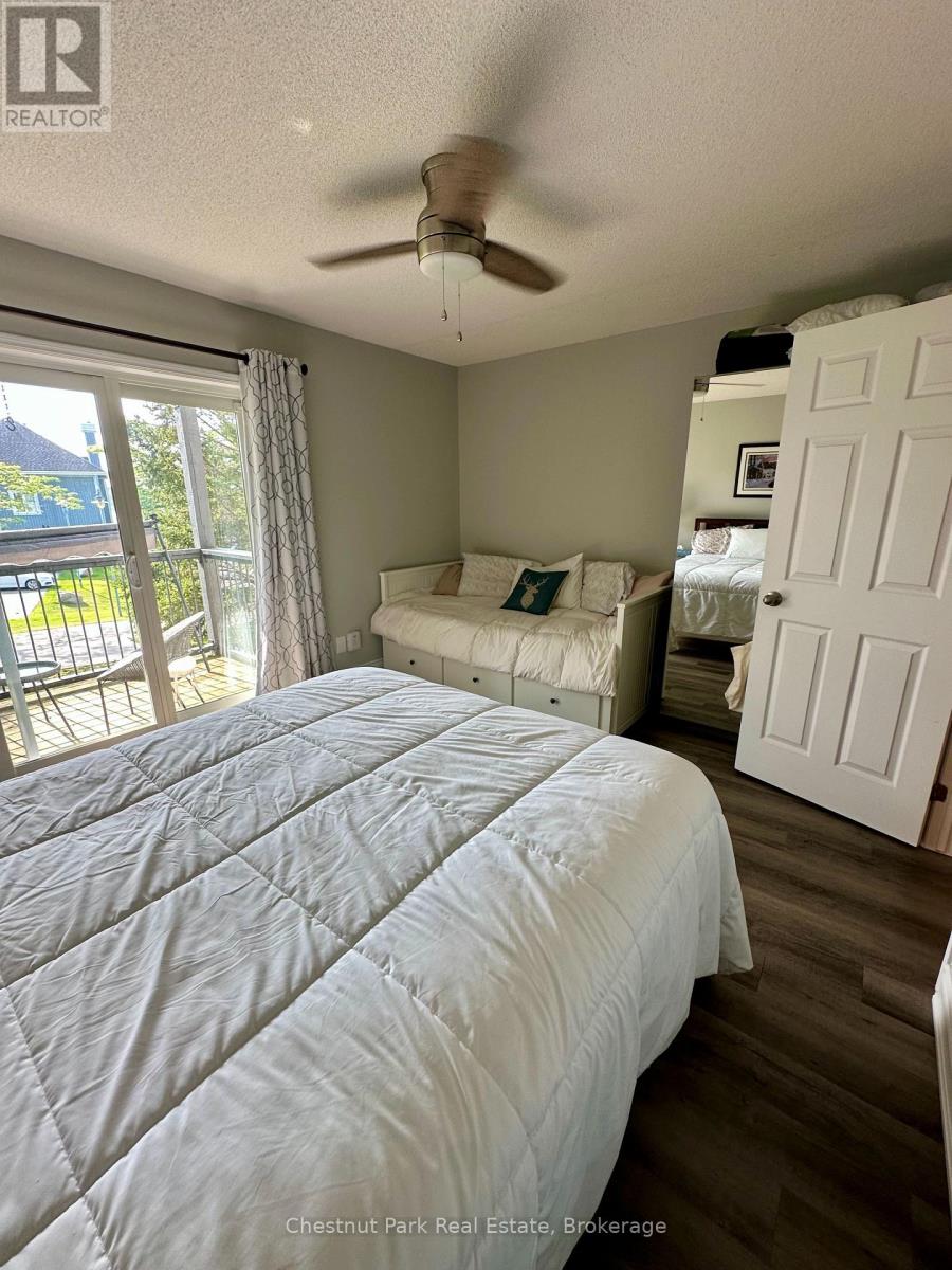 Photo 9 of 832 Suncrest Circle, Collingwood ON