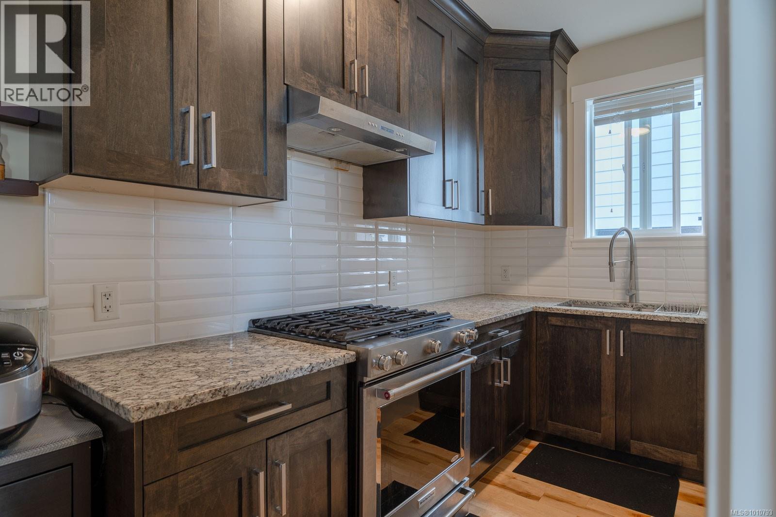 Photo 12 of 4626 Sheridan Ridge Rd, Nanaimo BC