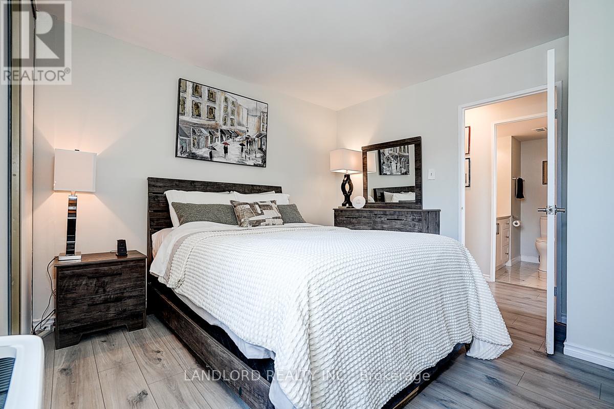 Photo 6 of 1606 335 Mill Road, Toronto ON