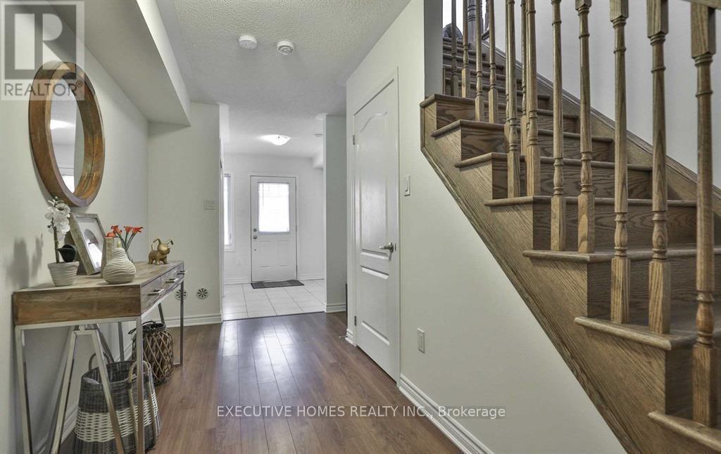 Photo 25 of 288 Reis Place, Milton ON