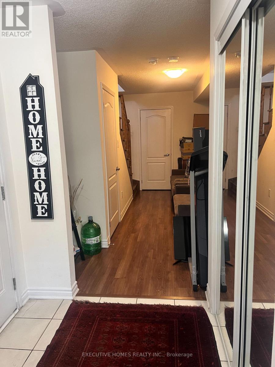 Photo 17 of 288 Reis Place, Milton ON