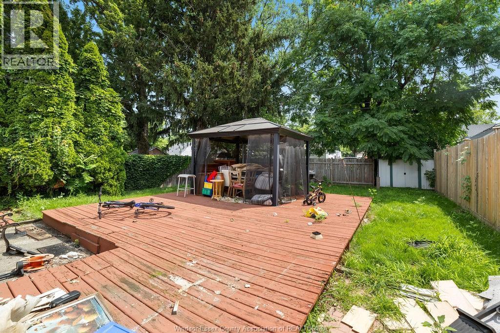 Photo 2 of 3821 Vaughan Street, Windsor ON