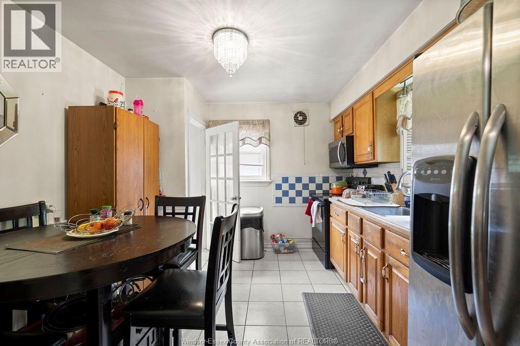 Photo 16 of 3821 Vaughan Street, Windsor ON