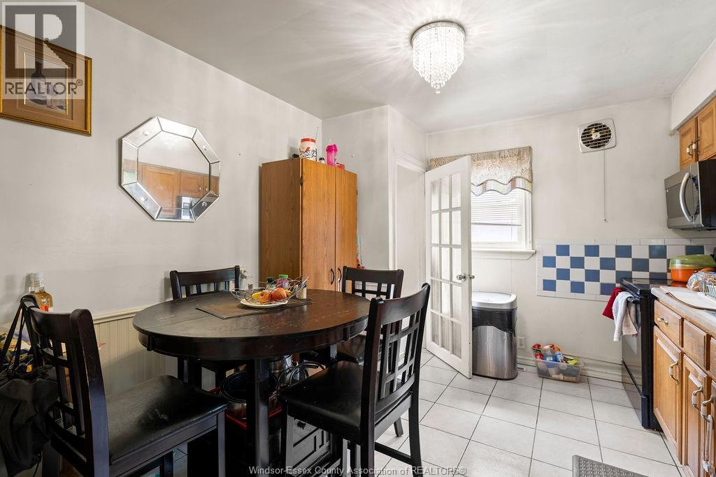 Photo 11 of 3821 Vaughan Street, Windsor ON