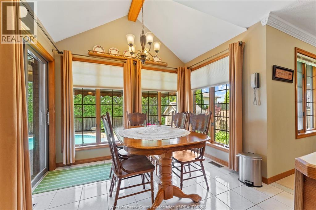 Photo 24 of 606 Pine Ridge Avenue, Amherstburg ON