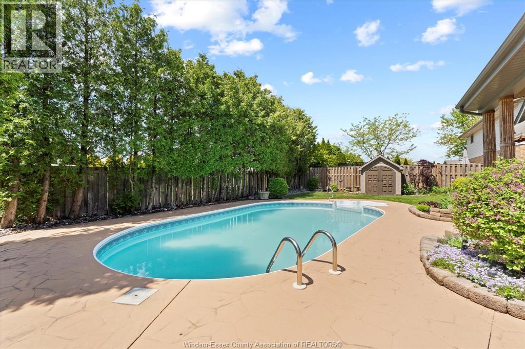 Photo 28 of 606 Pine Ridge Avenue, Amherstburg ON