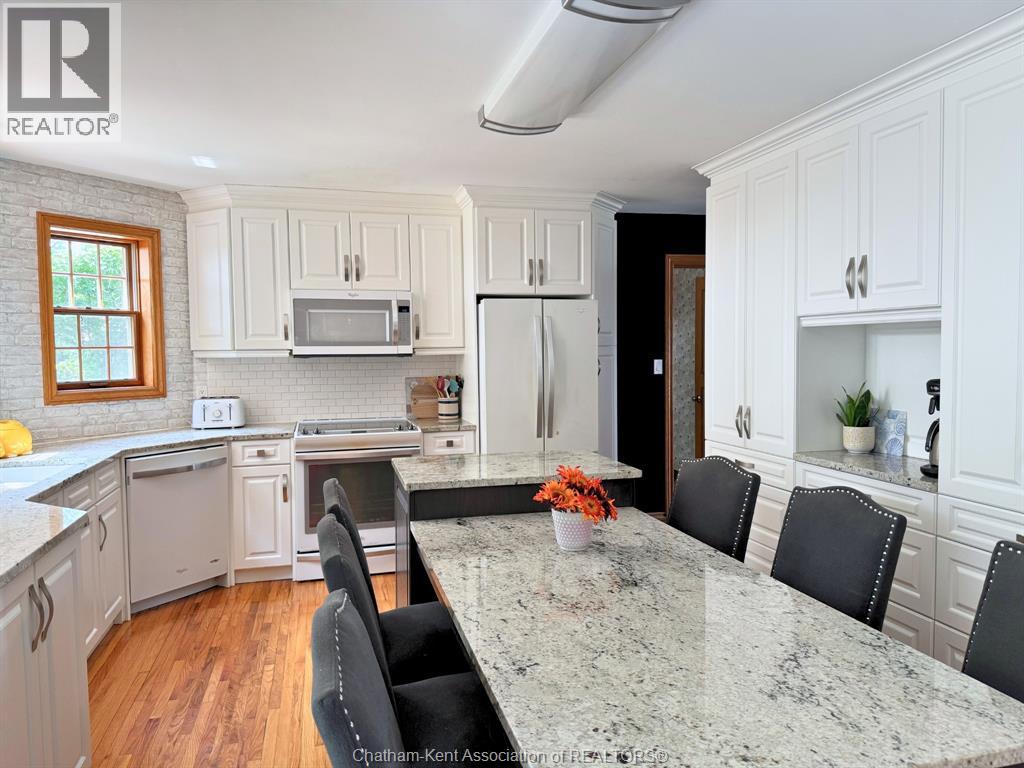 Photo 16 of 19196 Douglas Road, Cedar Springs ON
