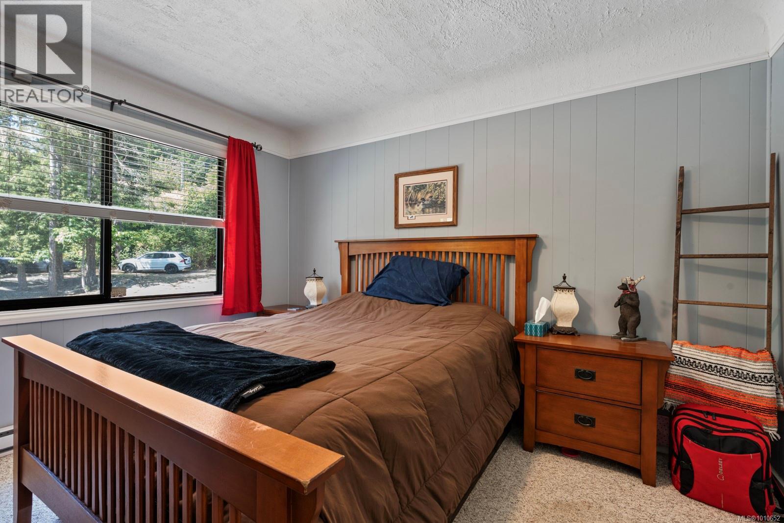 Photo 4 of 5201 Sooke Rd, Sooke BC