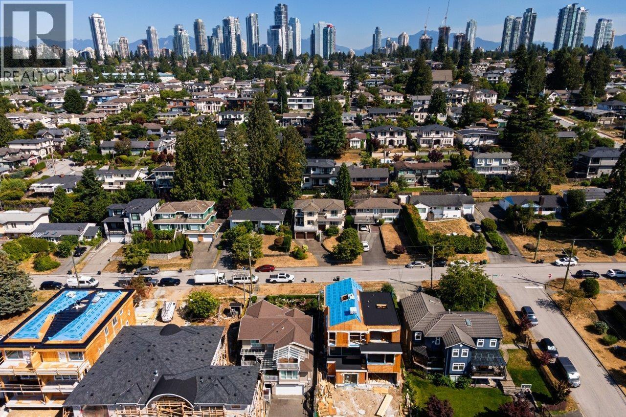 Photo 33 of 4549 Portland Street, Burnaby BC