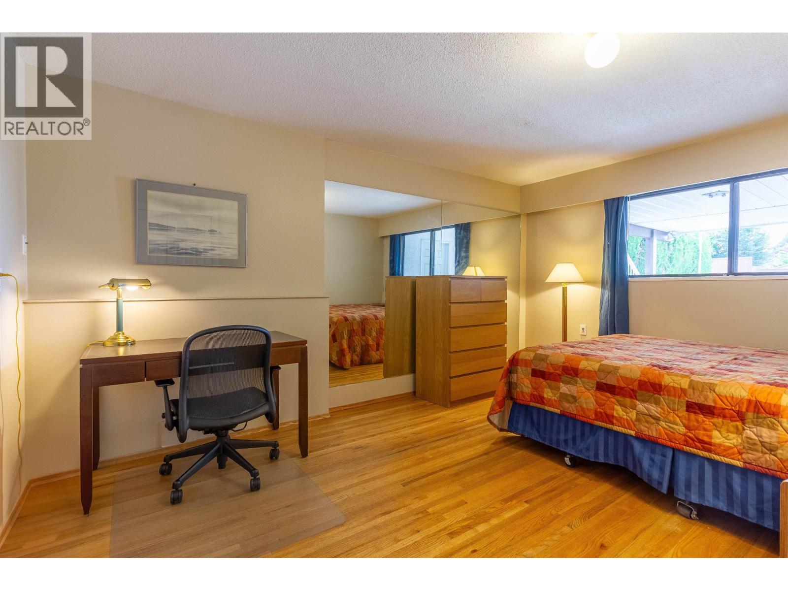 Photo 30 of 1450 Howard Avenue, Burnaby BC