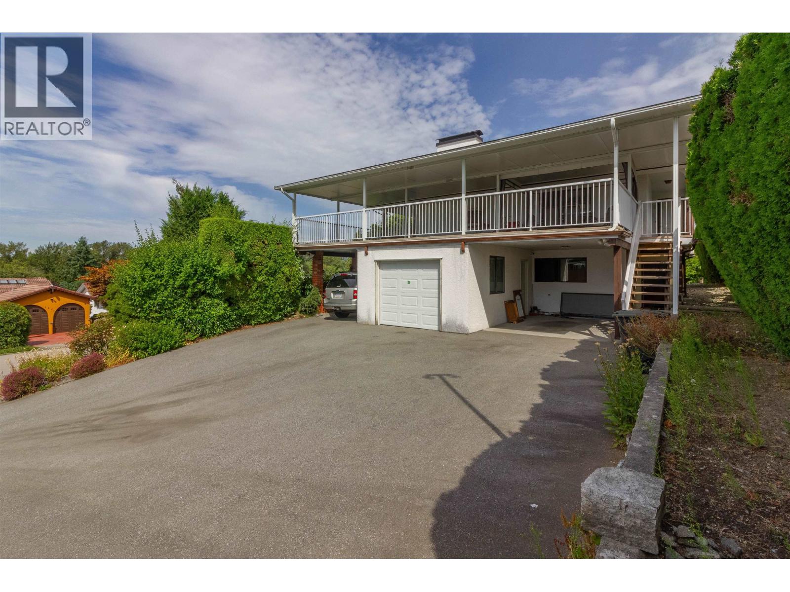 Photo 37 of 1450 Howard Avenue, Burnaby BC