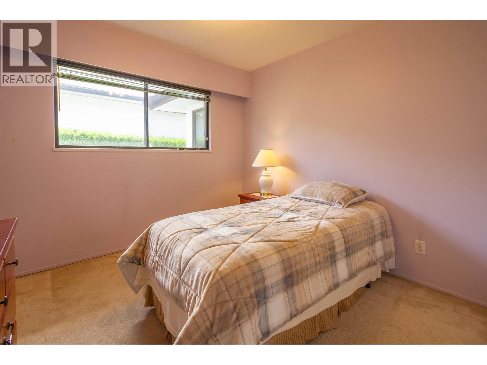 Photo 17 of 1450 Howard Avenue, Burnaby BC