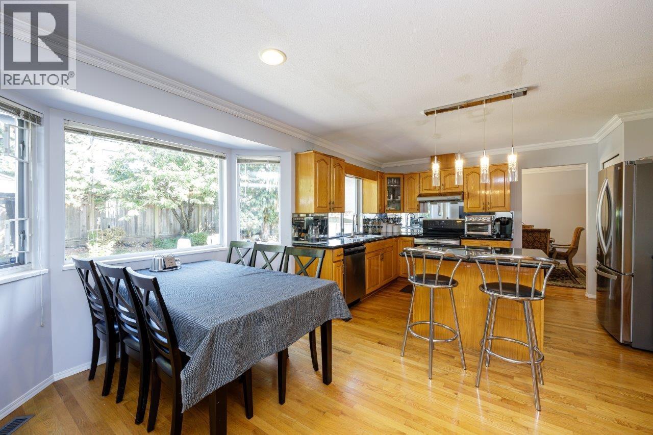 Photo 11 of 4549 Portland Street, Burnaby BC