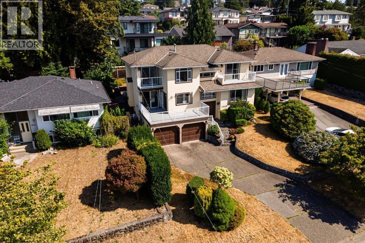Photo 2 of 4549 Portland Street, Burnaby BC