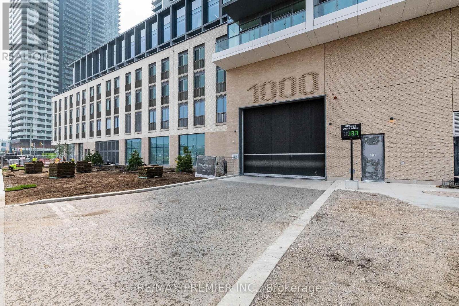 Photo 40 of 1703 1000 Portage Parkway, Vaughan ON