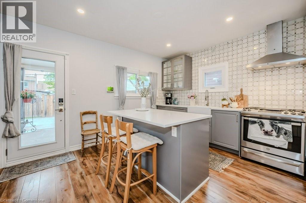 Photo 27 of 63 Beechwood Avenue, Hamilton ON