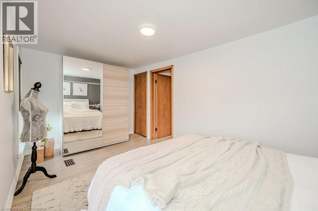 Photo 24 of 63 Beechwood Avenue, Hamilton ON