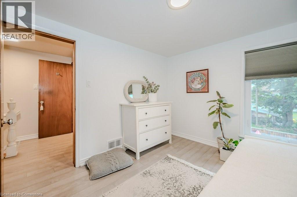 Photo 17 of 63 Beechwood Avenue, Hamilton ON