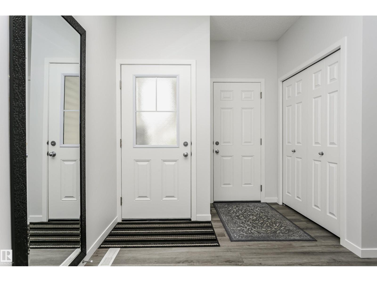 Photo 22 of 1640 Erker Wy Nw, Edmonton AB