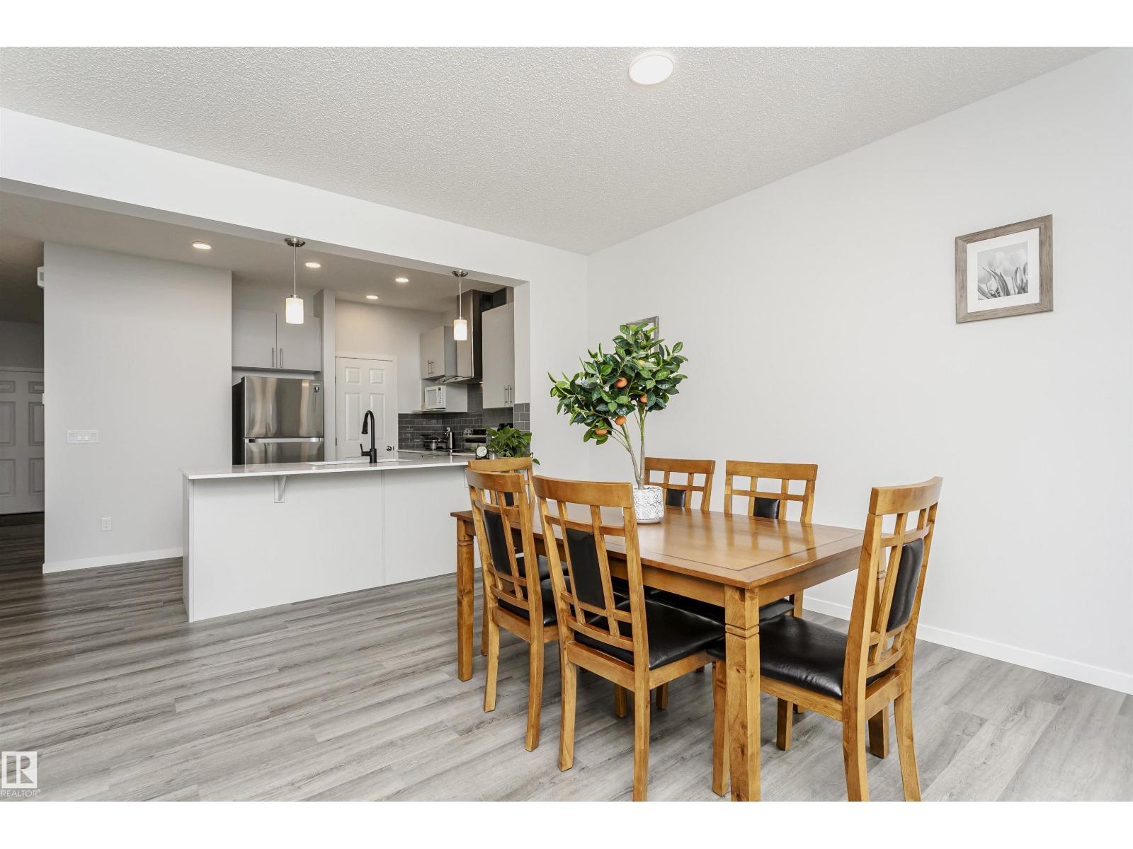 Photo 32 of 1640 Erker Wy Nw, Edmonton AB