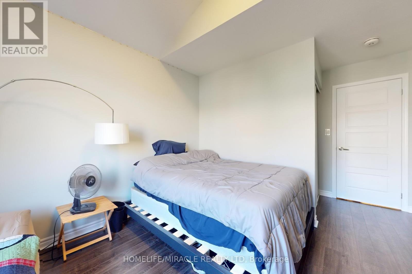 Photo 1 of 1168 Duignan Crescent, Milton ON