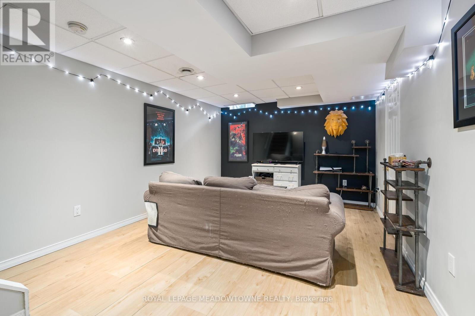 Photo 20 of 11 Bradley Drive, Halton Hills ON