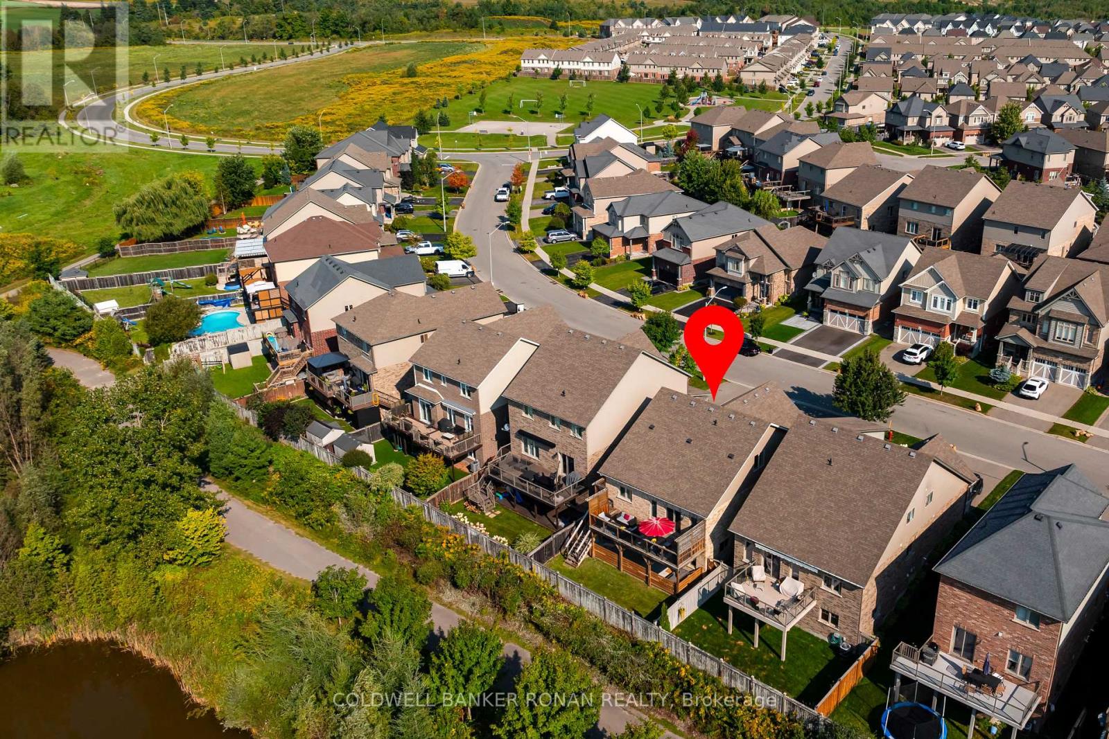 Photo 2 of 46 Preston Drive, Orangeville ON