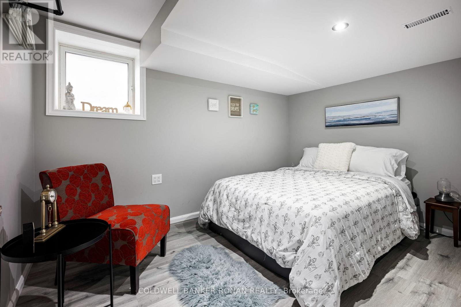 Photo 26 of 46 Preston Drive, Orangeville ON