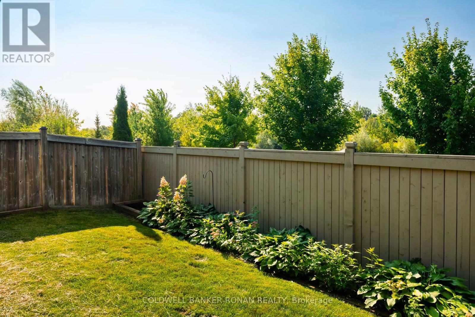 Photo 36 of 46 Preston Drive, Orangeville ON