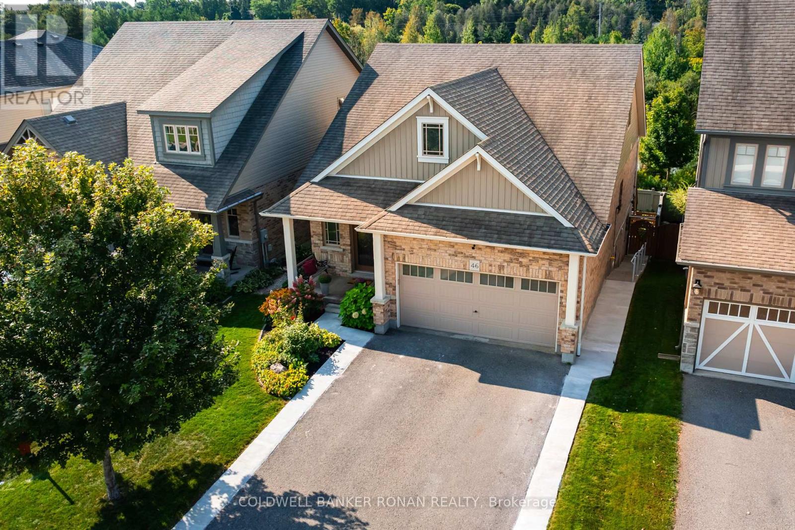 Photo 4 of 46 Preston Drive, Orangeville ON