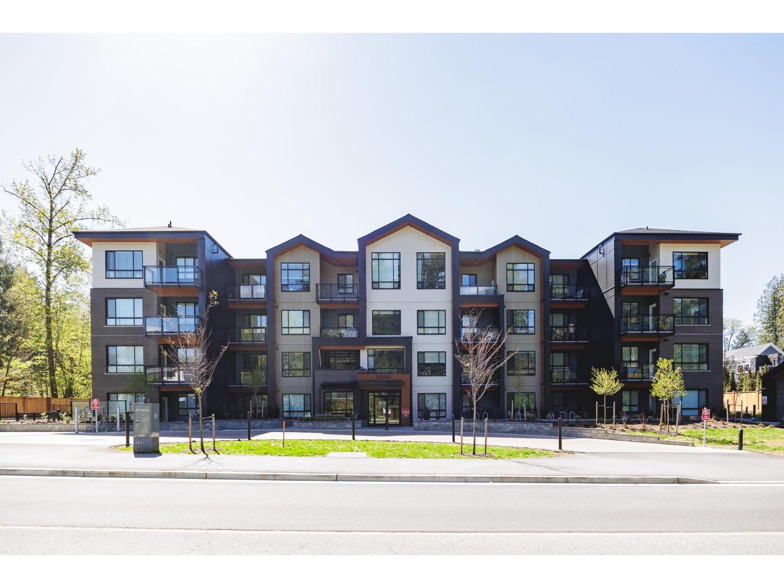 406 32690 14TH AVENUE, Mission