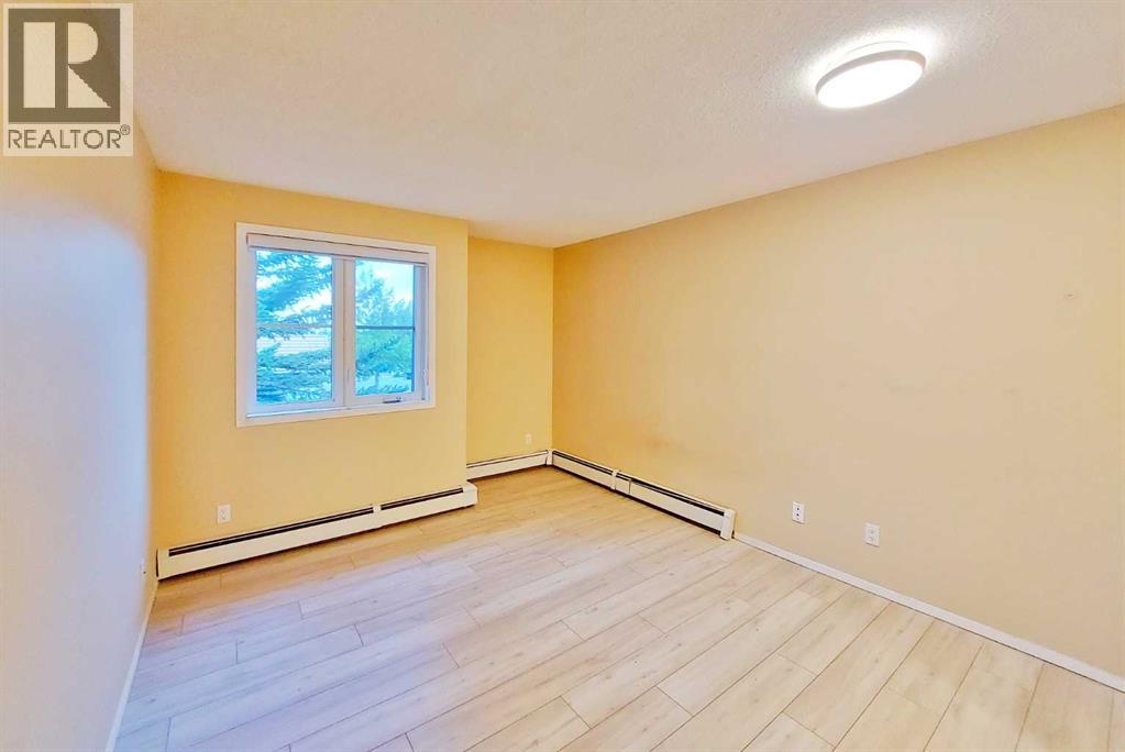 Single Family House for Sale in   EDENWOLD Heights NW Edgemont Calgary 