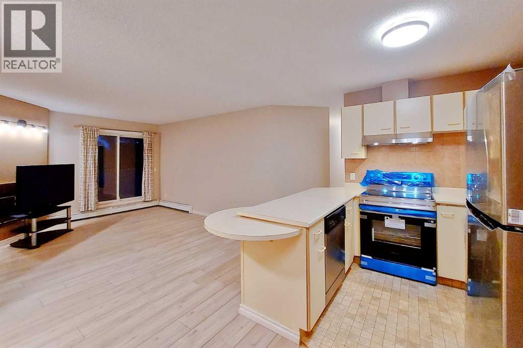 Single Family House for Sale in   EDENWOLD Heights NW Edgemont Calgary 