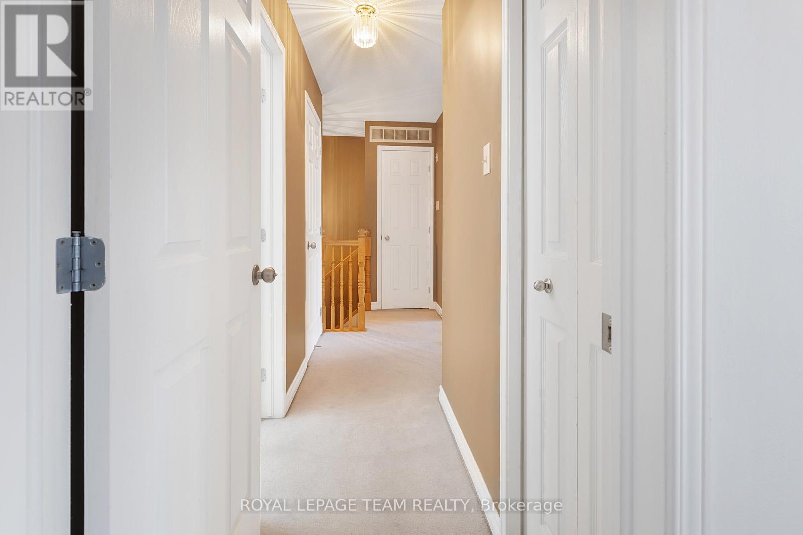 Photo 15 of 118 3265 St Joseph Boulevard, Ottawa ON